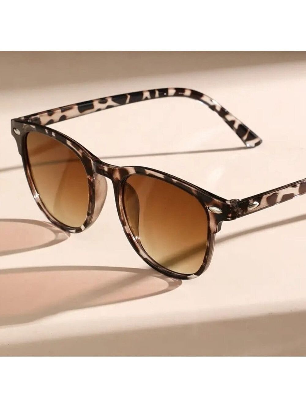 Retro Square Fashion Glasses For Women Men Casual Gradient Tortoiseshell NIP